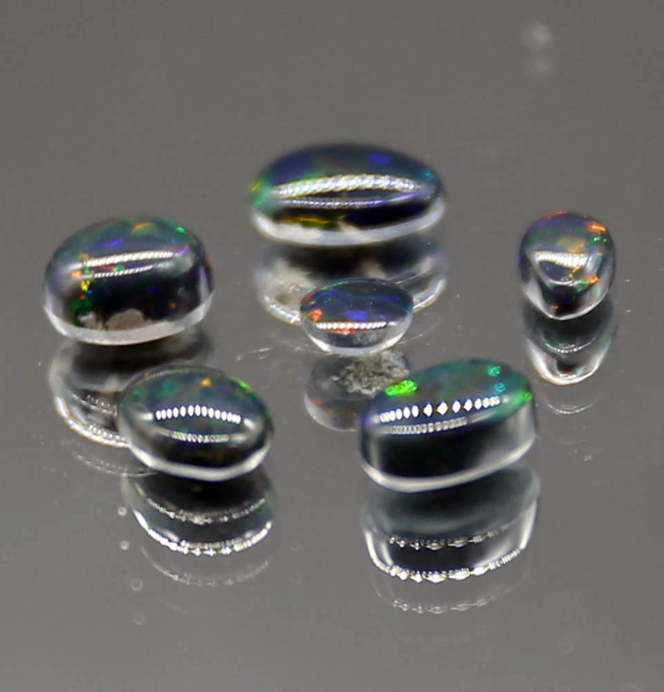 Ethiopian Ethiopian Black Opal, Cabochon (Parcel), 2.46 ct - Image 3